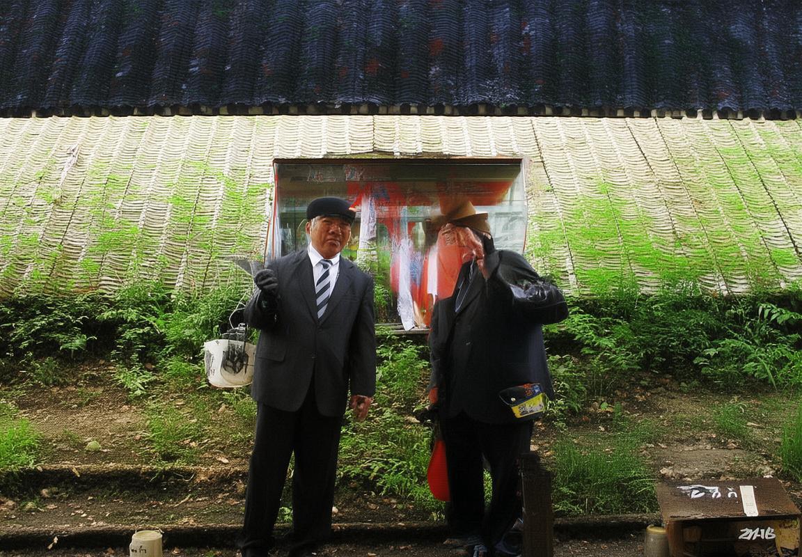 湖人胜利关键解析：詹姆斯掌控节奏与戴维斯关键封盖引领完美战术执行